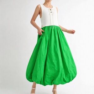 Elegant Tan Women's Skirt